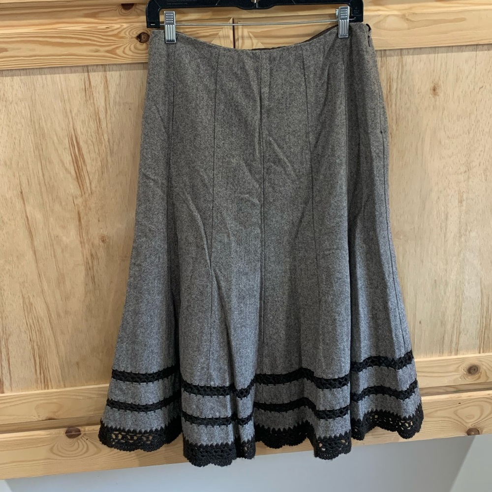 Talbots wool silk modest flared crochet hem skirt size 10